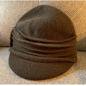 Old County Road Green Brown Ruffled Newsboy Cabbie Hat Cap (100% Wool) ONE SIZE